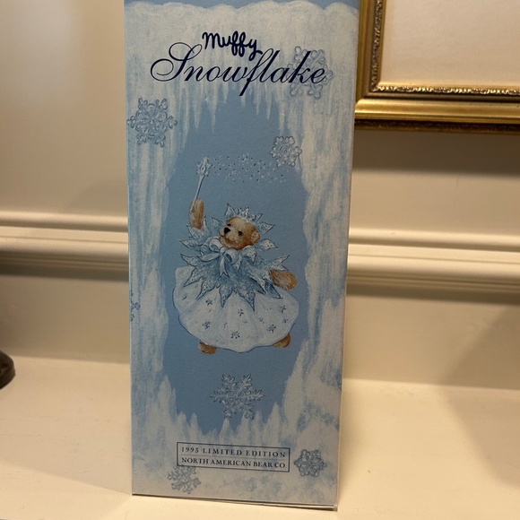 1993 Limited Edition Muffy Vanderbear - Snowflake - Picture 10 of 12